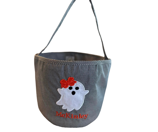 HALLOWEEN BASKET BOY OR GIRL OPTION